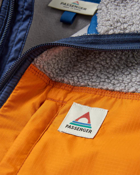 Born Explorer Recycled Polar-Lined Sherpa Fleece | Passenger | Portwest - The Outdoor Shop