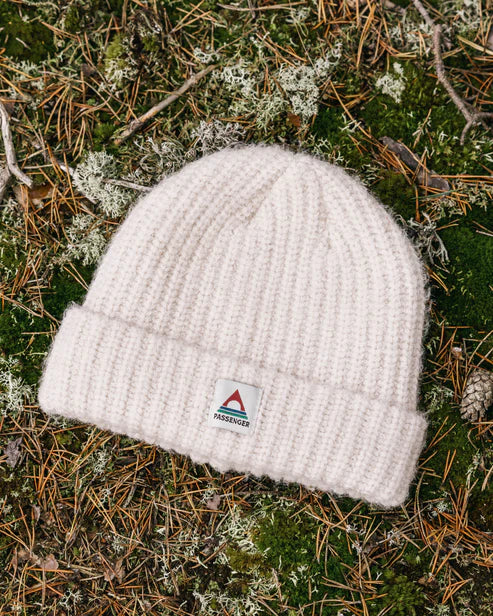 Redwood Fleece Lined Recycled Beanie | Passenger | Portwest - The Outdoor Shop