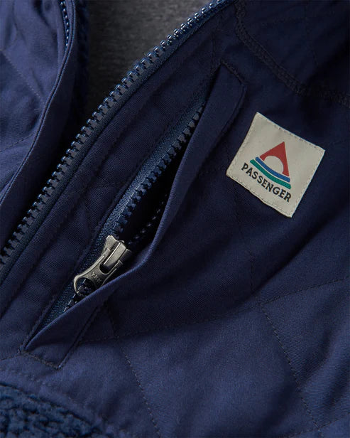 Adventure 2.0 Recycled Deep-Pile Sherpa Fleece | Passenger | Portwest - The Outdoor Shop