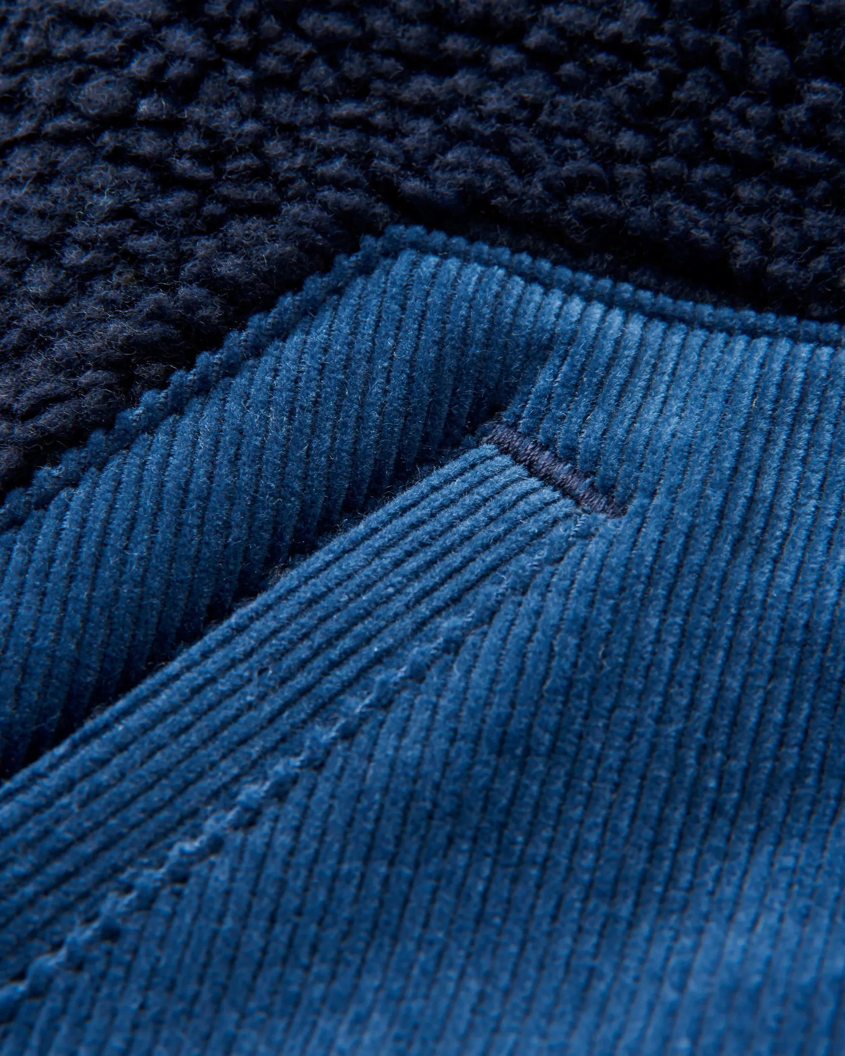 Clover Recycled Cotton-Lined Sherpa Fleece | Passenger | Portwest - The Outdoor Shop