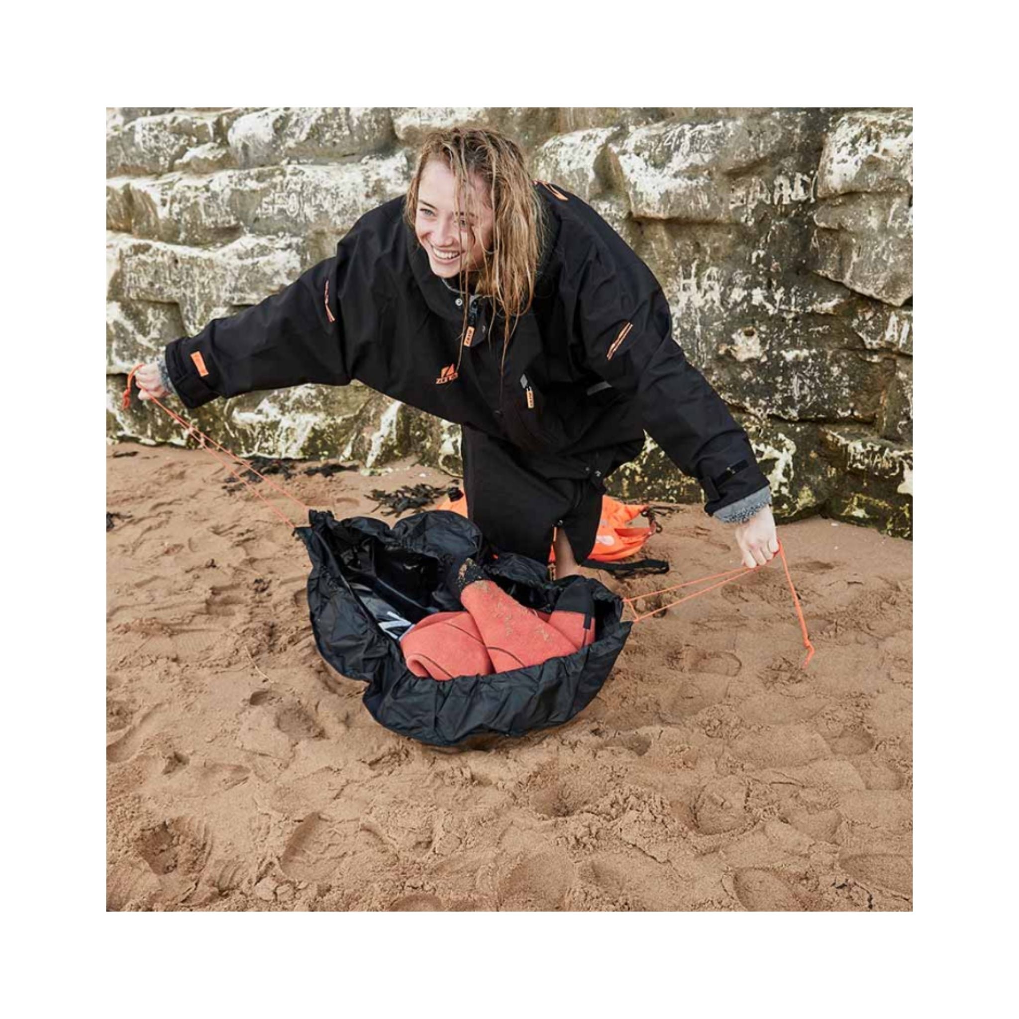 Zone3 Wetsuit Changing Mat | Zone 3 | Portwest - The Outdoor Shop