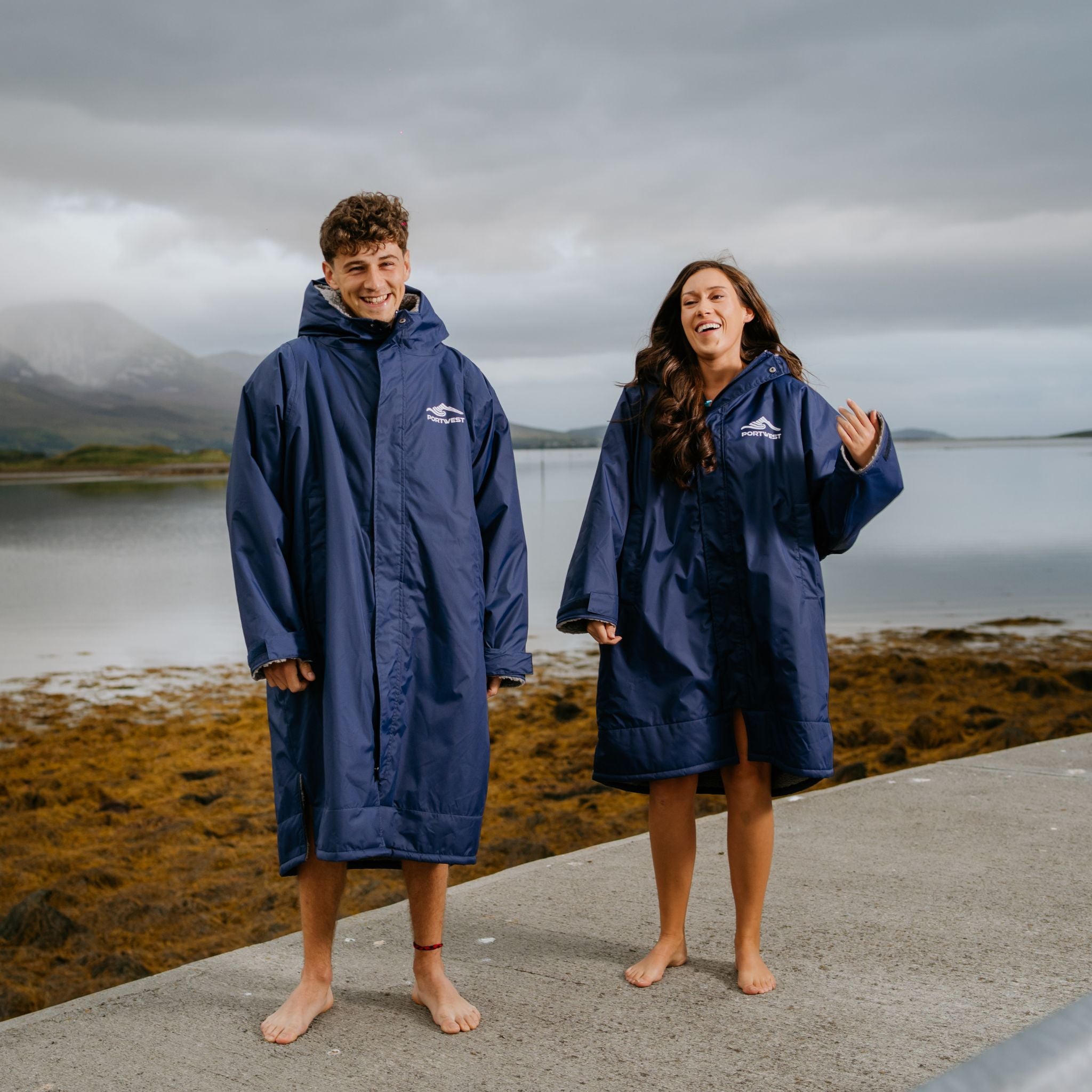 Portwest Adult Changing Robe | Portwest | Portwest - The Outdoor Shop