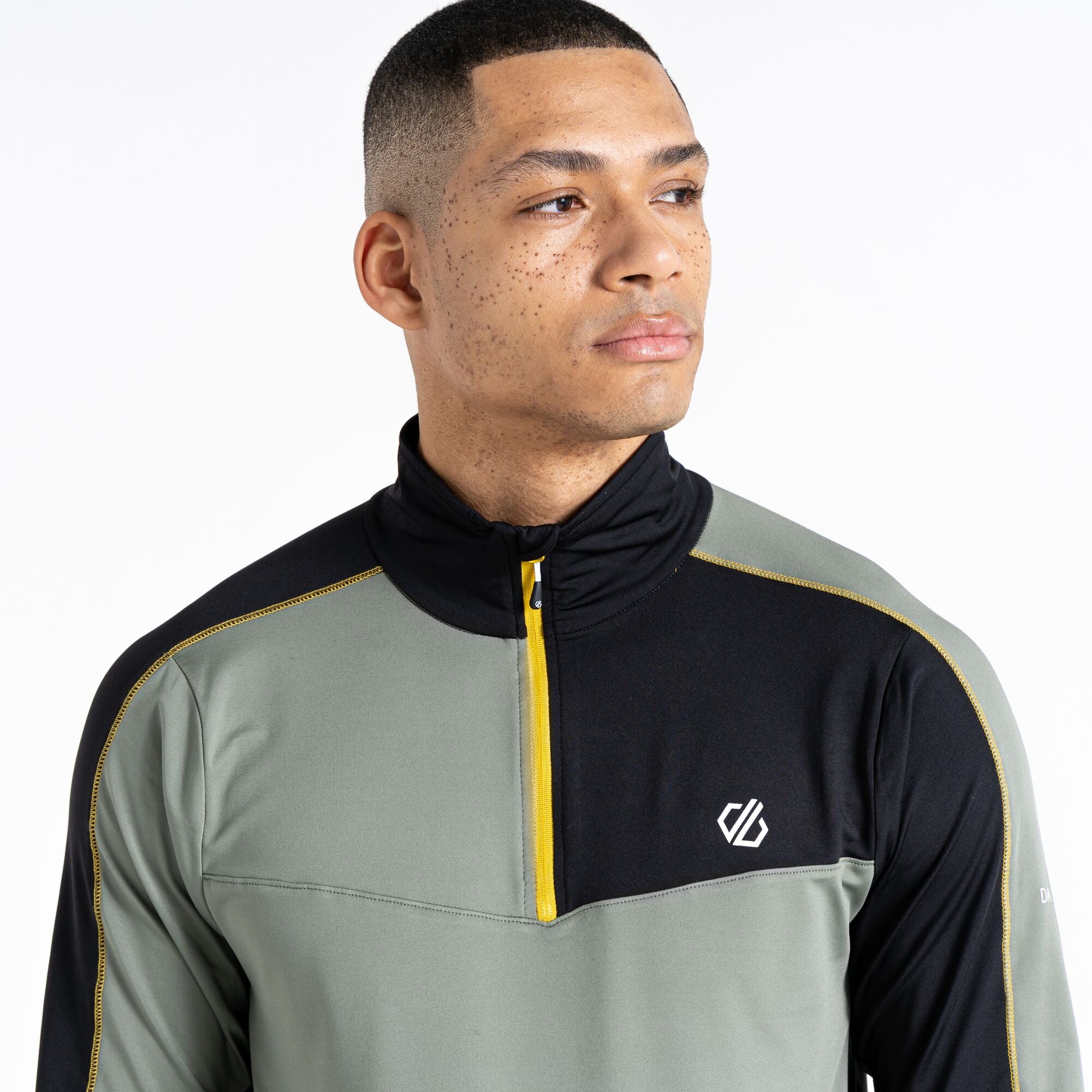 Dare2B Dignify II Core Stretch Midlayer | Dare2B | Portwest Ireland